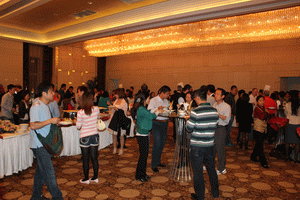 北京方恒假日酒店举办艺术之夜周年鸡尾酒会暨客户答谢会